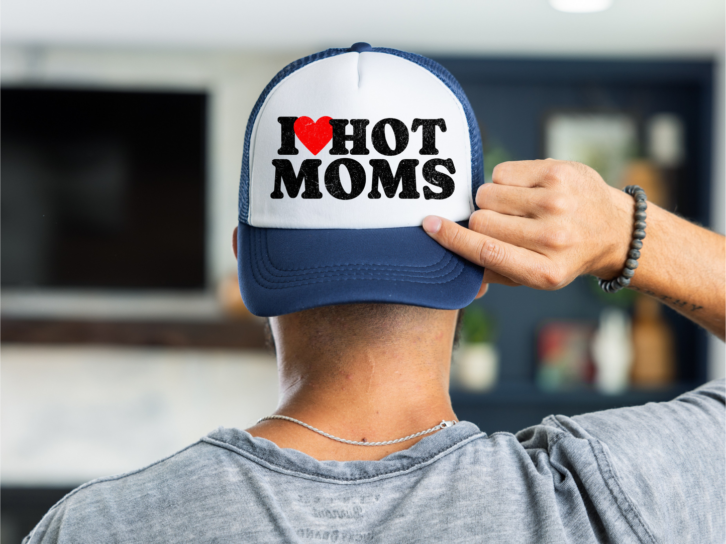 I Love Hot Moms Trucker Hat – Funny Otto Snapback Mesh Cap