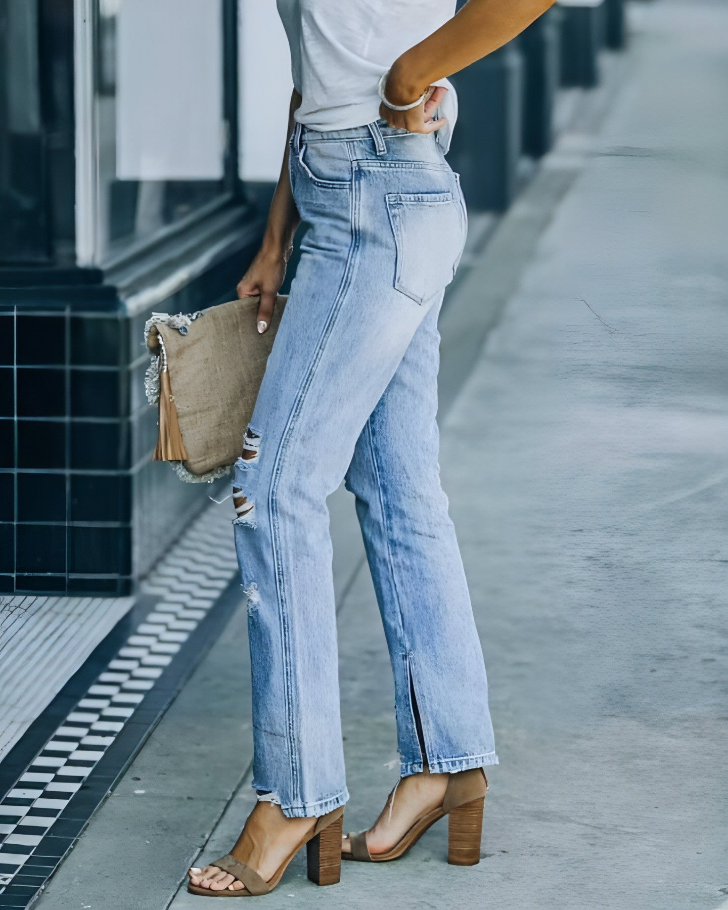 Women's Distressed Straight Leg Jeans